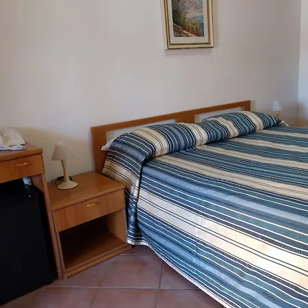 Hotell Conte - S. Angelo Bay