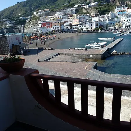 Szálloda Conte - S. Angelo Bay Serrara Fontana