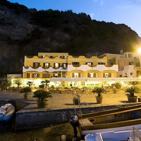 酒店 Conte - S. Angelo Bay 塞拉拉丰塔纳