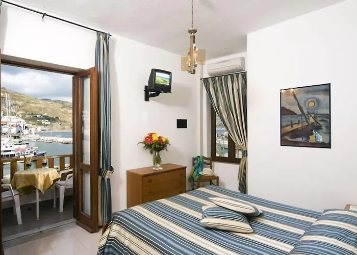 Hotel Conte - S. Angelo Bay Serrara Fontana