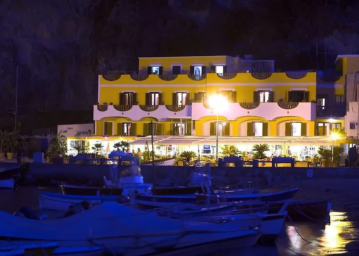 Conte - S. Angelo Bay 3*