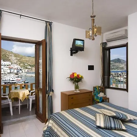 Hotell Conte - S. Angelo Bay