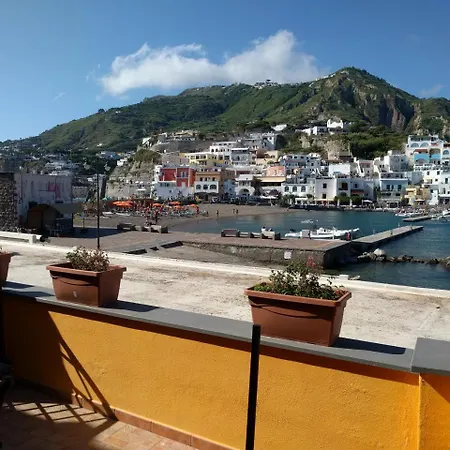 Conte - S. Angelo Bay 3*