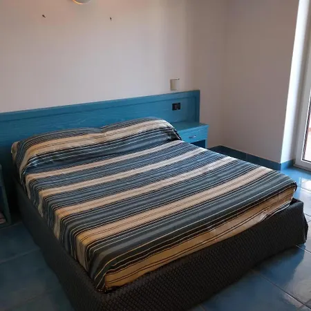 Conte - S. Angelo Bay 3*